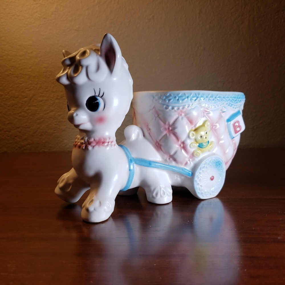 Vintage Horse Pulling Carriage Baby Planter